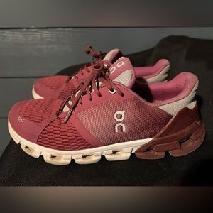 Oncloud tennis shoes